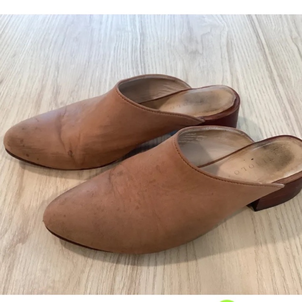 Nisolo mules